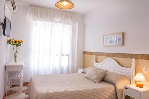 Hostal Jomarijo Fuengirola Dış mekan fotoğraf