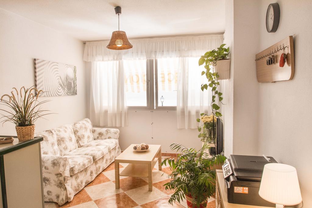 Hostal Jomarijo Fuengirola Dış mekan fotoğraf